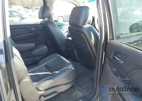 2011 GMC Yukon Xl 1500 Denali z USA, uszkodzony, nr VIN 1GKS2MEF9BR325854